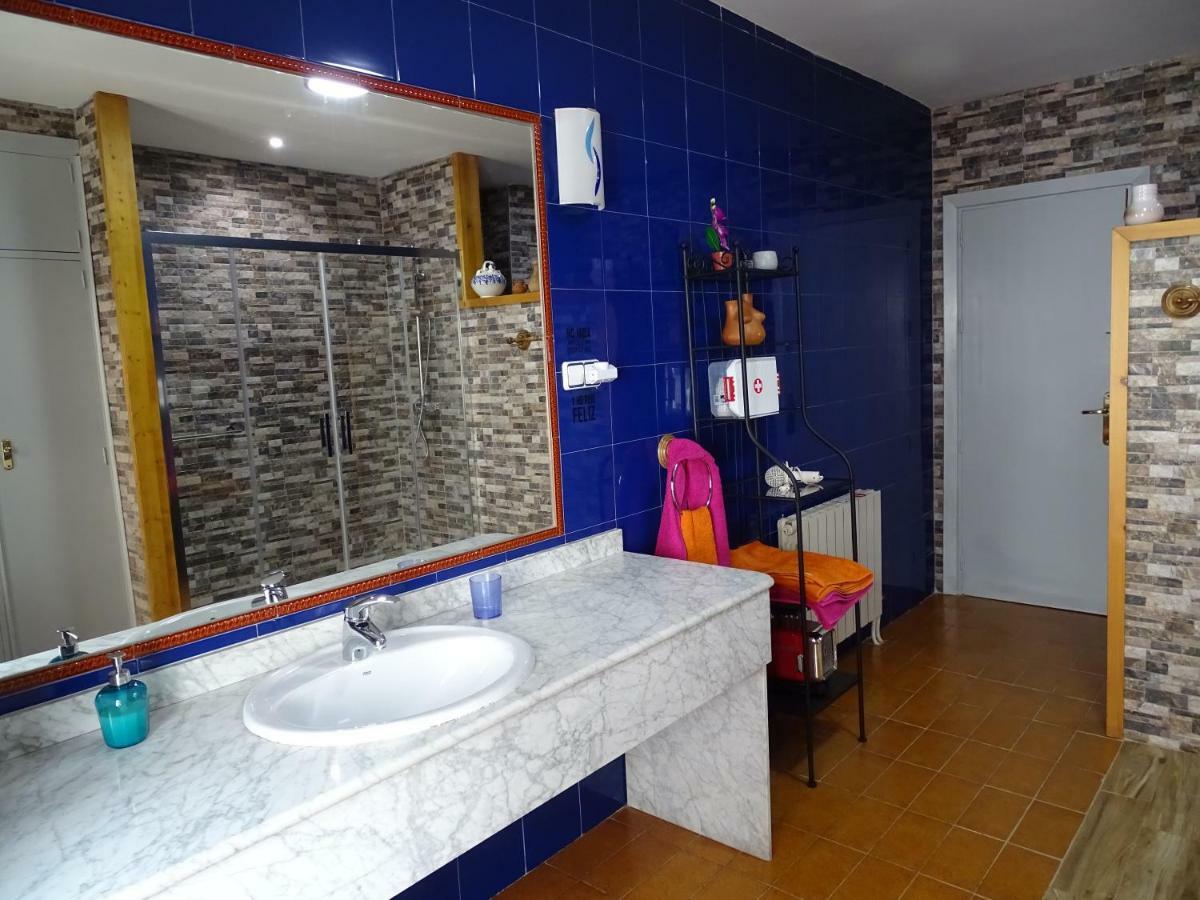 2 Balcones A La Hoz Apartment เกว็งกา ภายนอก รูปภาพ
